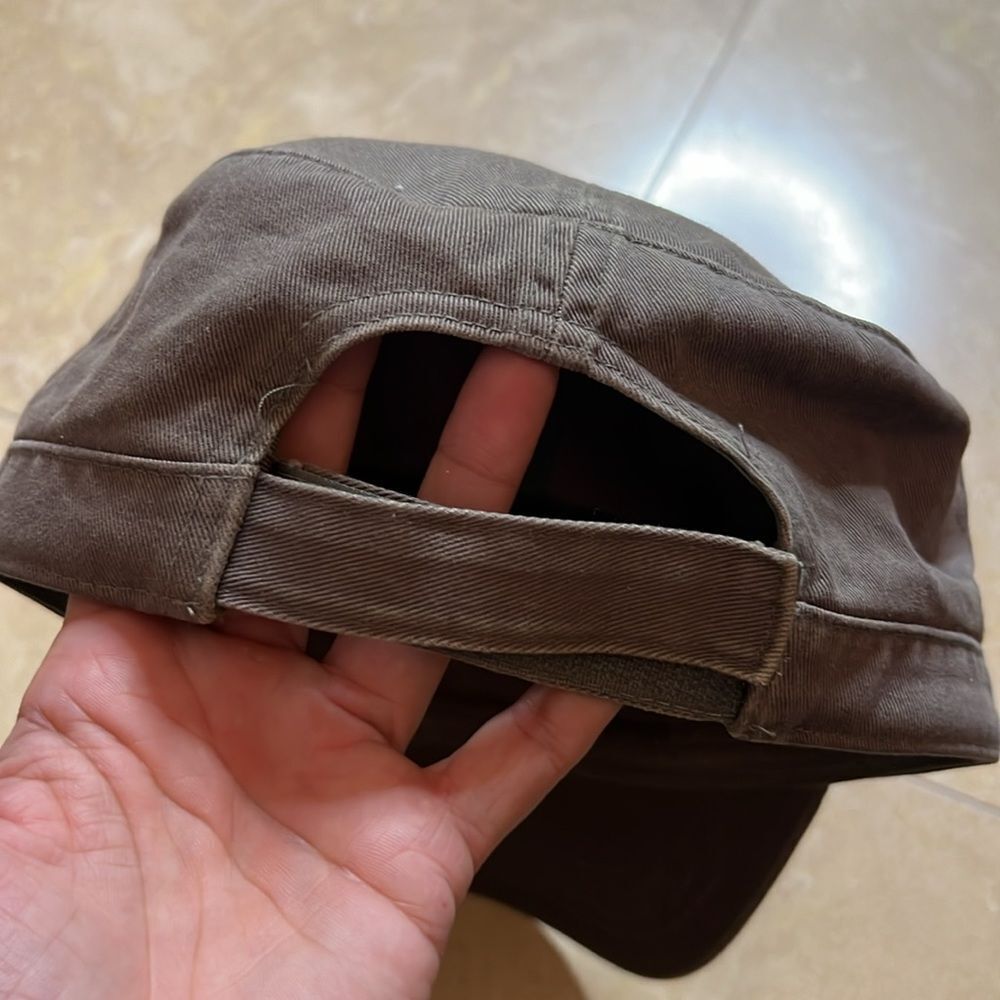 💕Women’s hat💕 - Picture 2 of 4